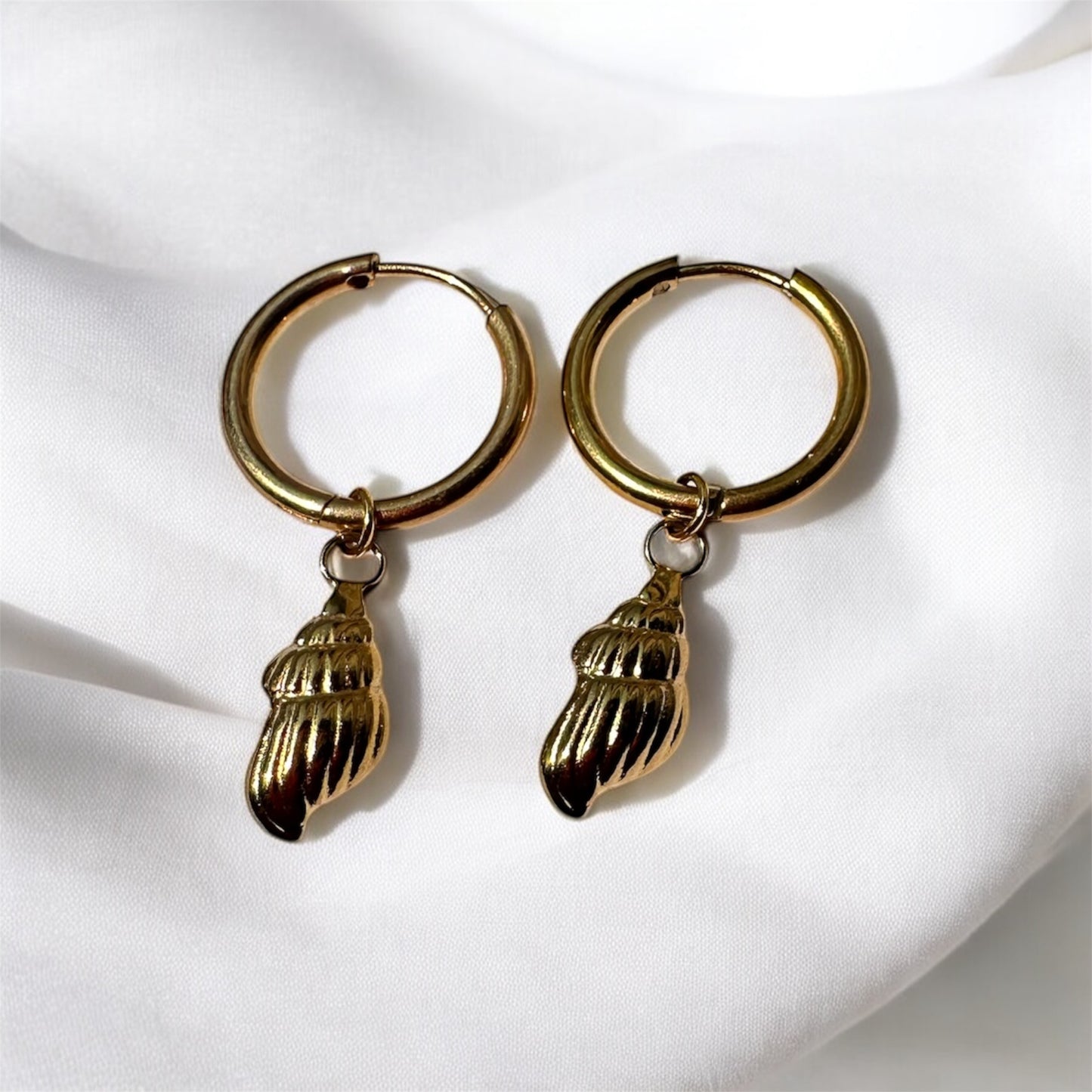CONCHA - Boucles d’oreilles coquillage dorée